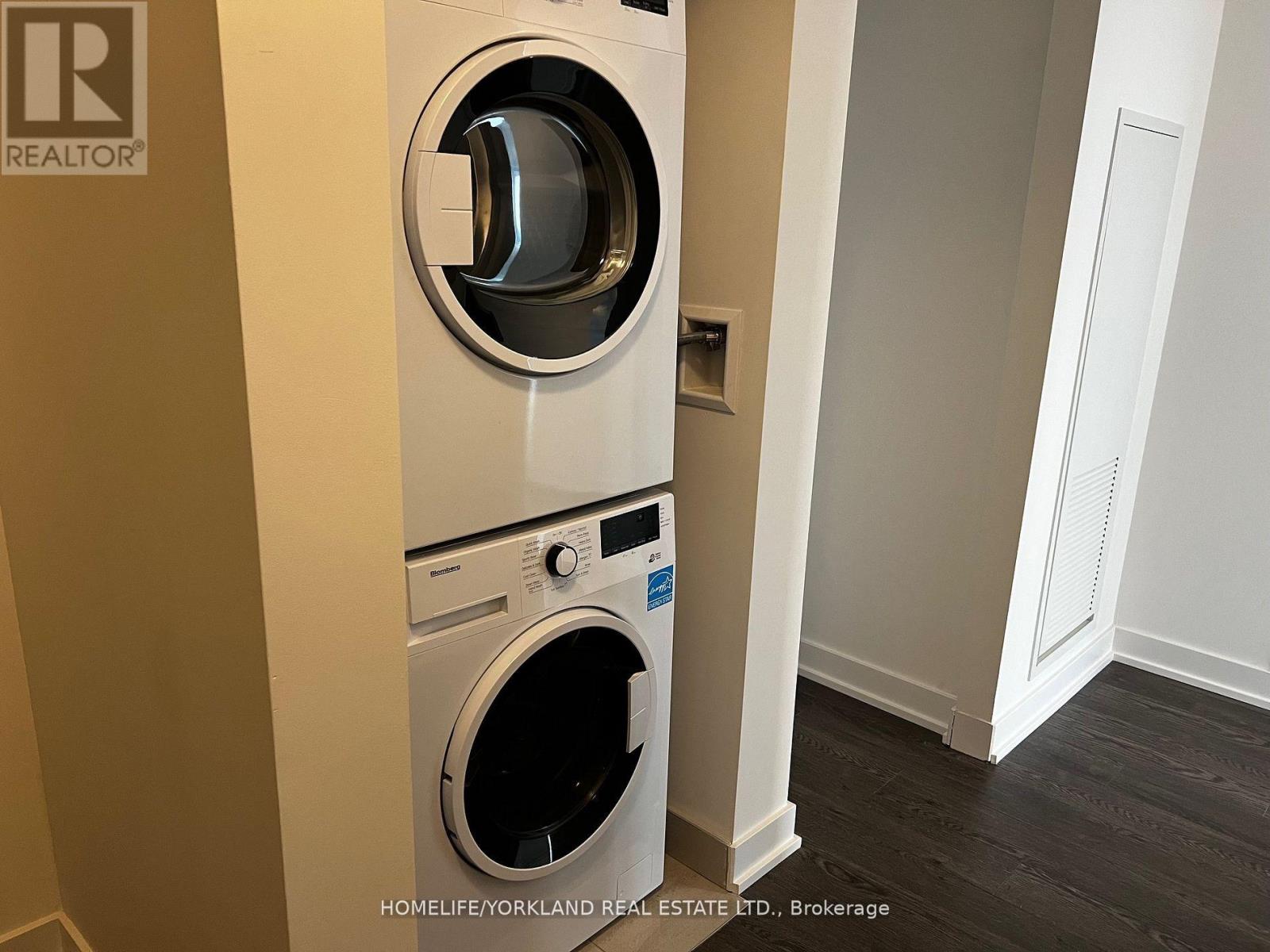 1911 - 50 O'neill Road, Toronto, Ontario  M3C 0R1 - Photo 9 - C12517532