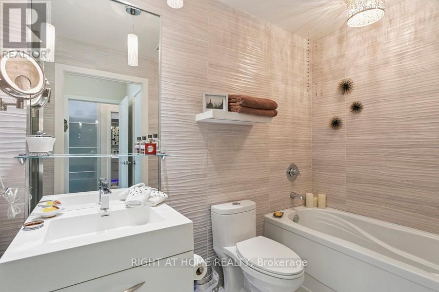 1204 - 112 George Street, Toronto, Ontario  M5A 2M5 - Photo 18 - C12517550