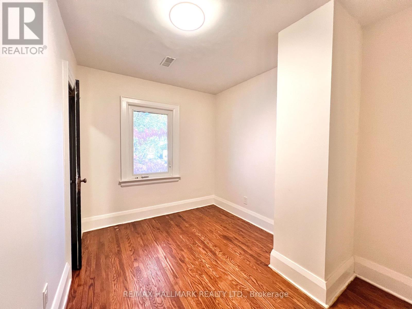 524 Eglinton Avenue E, Toronto, Ontario  M4P 1N6 - Photo 25 - C12517604