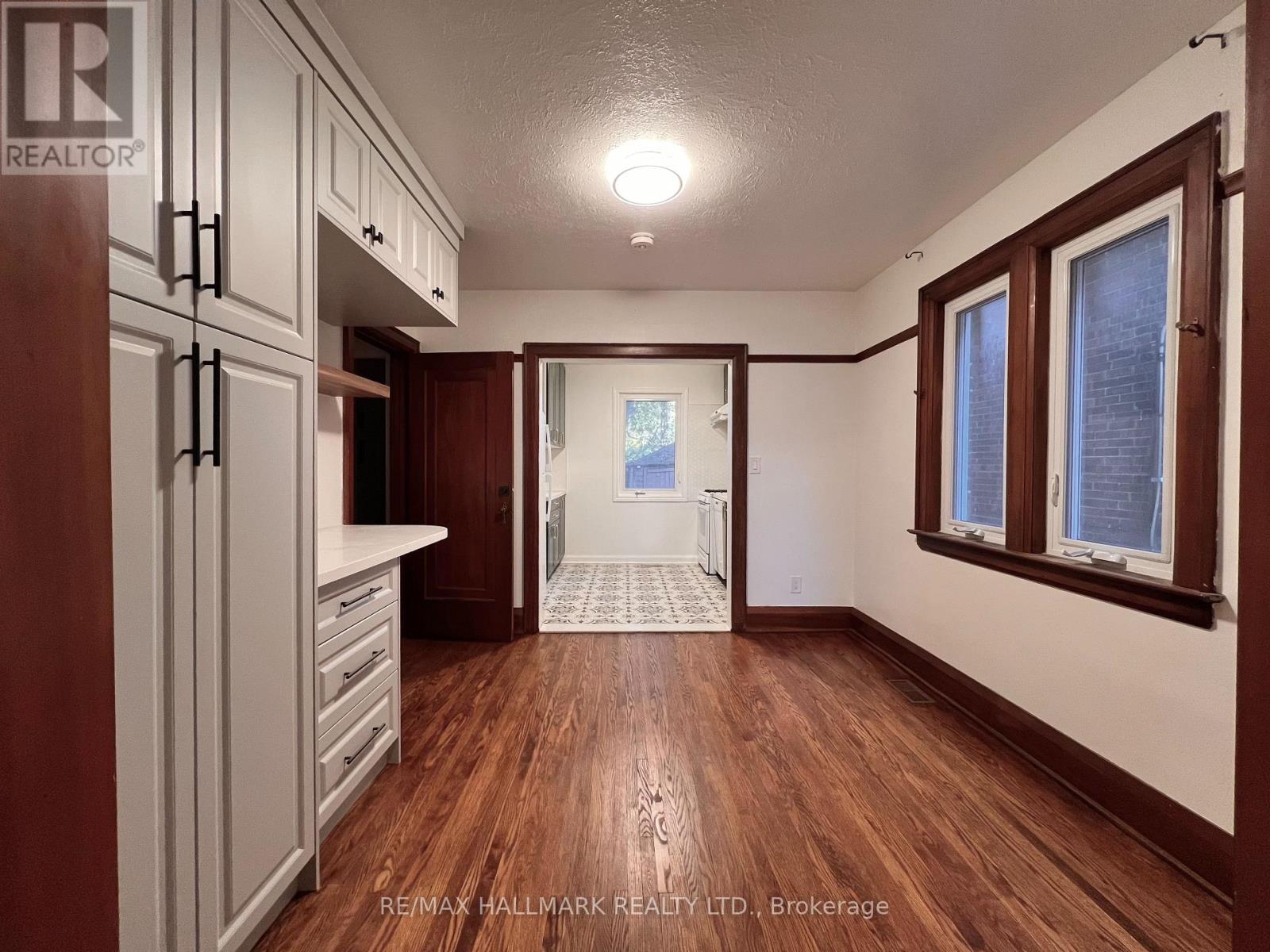 524 Eglinton Avenue E, Toronto, Ontario  M4P 1N6 - Photo 5 - C12517604