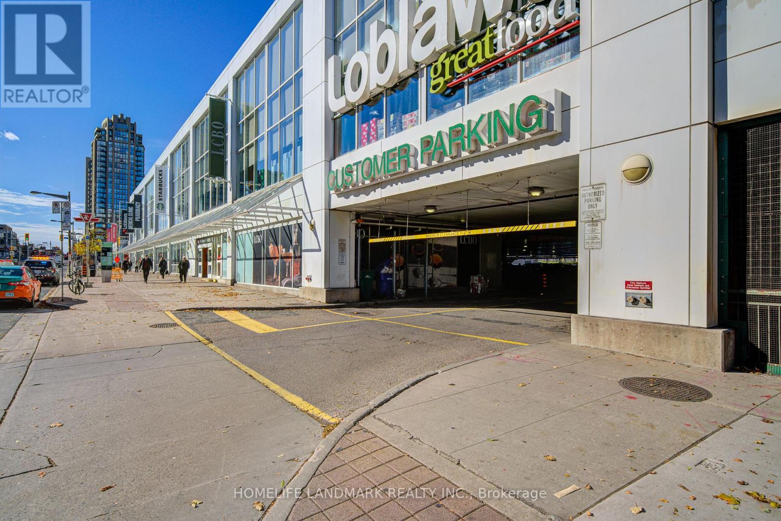 396 St Clair Avenue W, Toronto, Ontario  M5P 3N3 - Photo 28 - C12517624