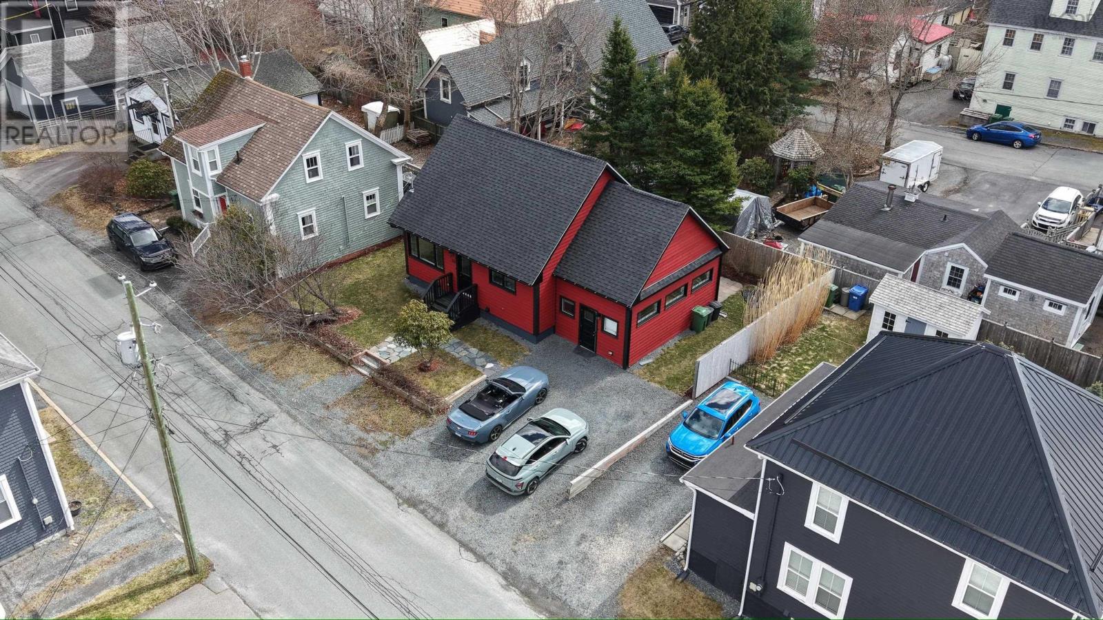 78 Lawrence St, Lunenburg, Nova Scotia  B0J 2C0 - Photo 2 - 202527063