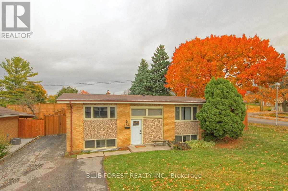 254 Burlington Street, London South, Ontario  N5Z 3W5 - Photo 2 - X12517828