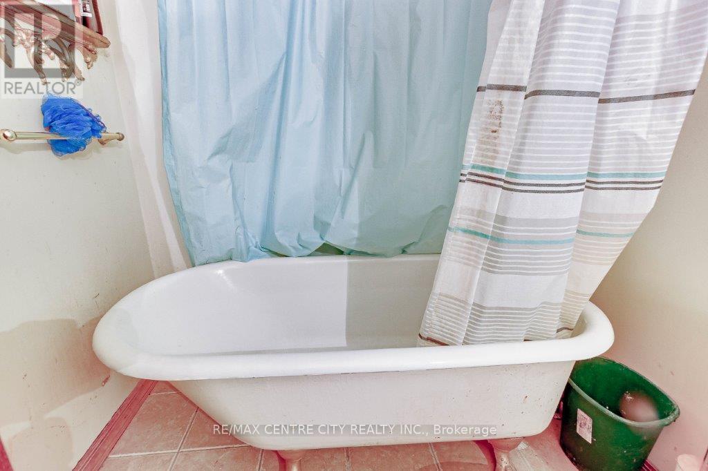 781 Dufferin Avenue, London East, Ontario  N5W 3J9 - Photo 19 - X12517936