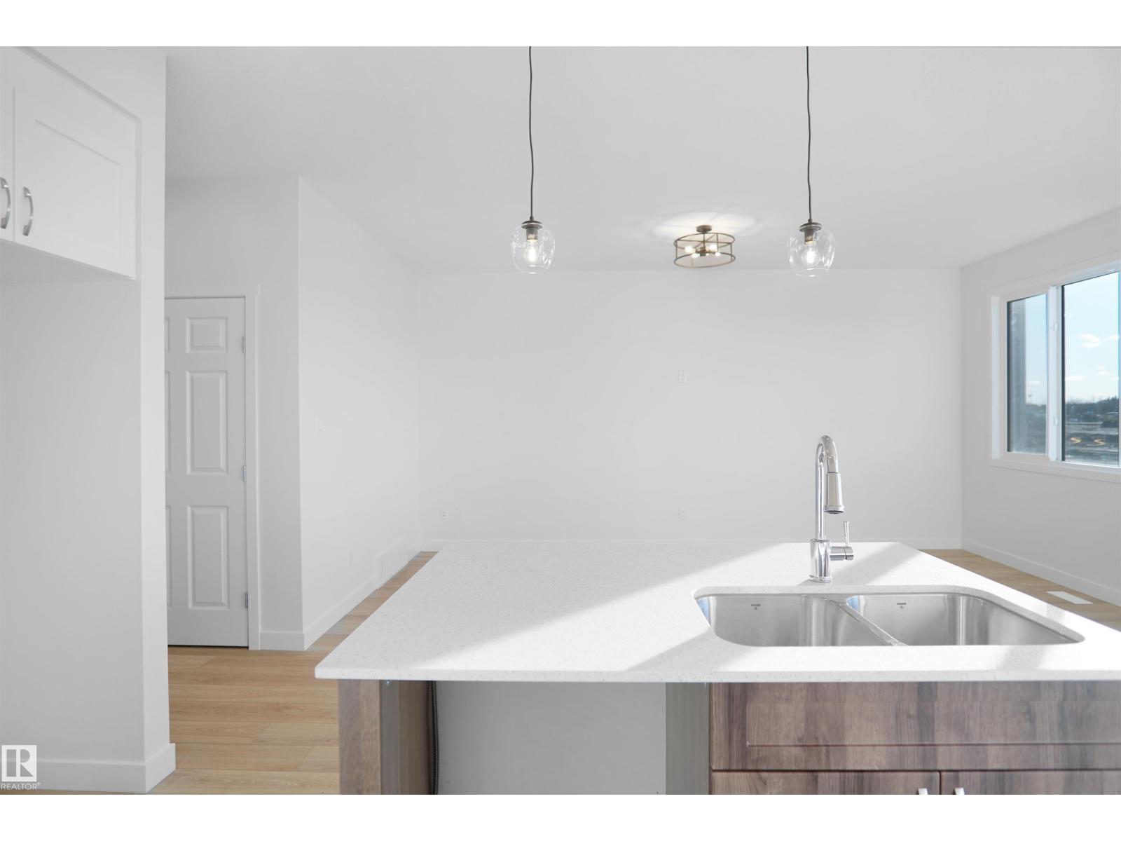 1535 208 St Nw, Edmonton, Alberta  T6W 5T6 - Photo 9 - E4464923