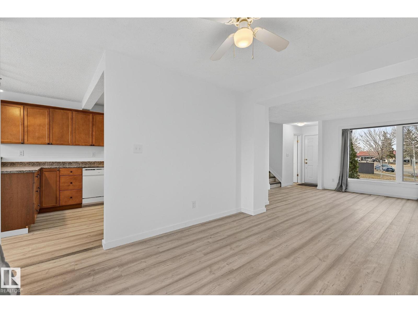 12003 162 Av Nw, Edmonton, Alberta  T5X 3R1 - Photo 13 - E4464924