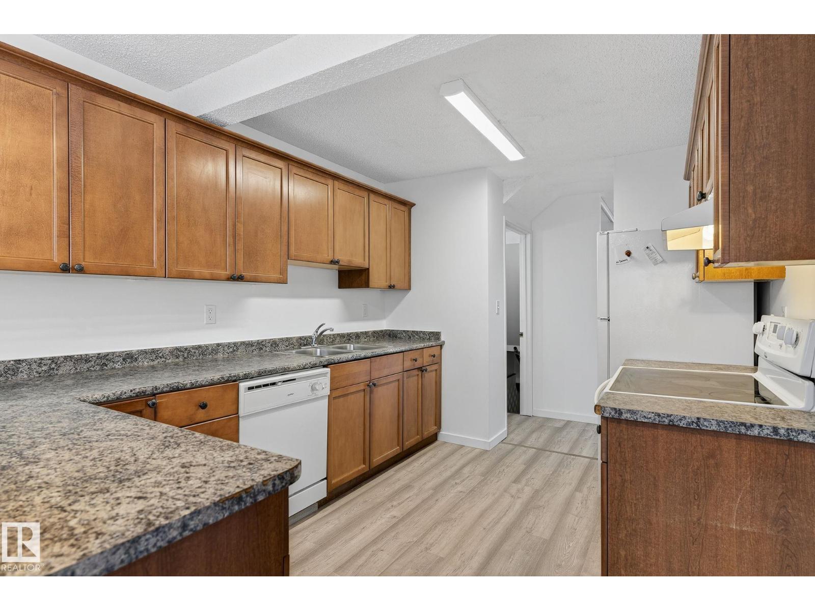 12003 162 Av Nw, Edmonton, Alberta  T5X 3R1 - Photo 15 - E4464924