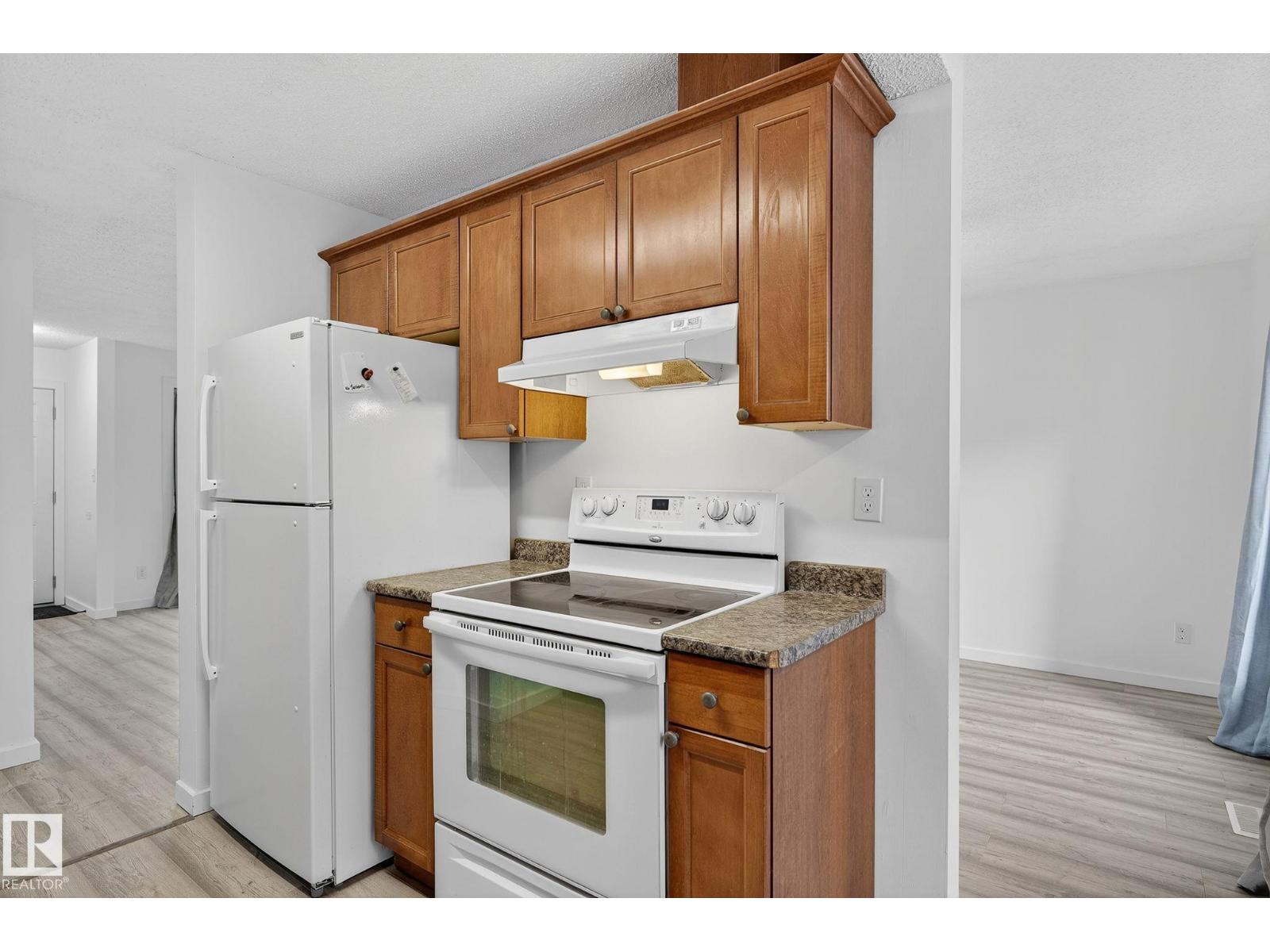 12003 162 Av Nw, Edmonton, Alberta  T5X 3R1 - Photo 16 - E4464924