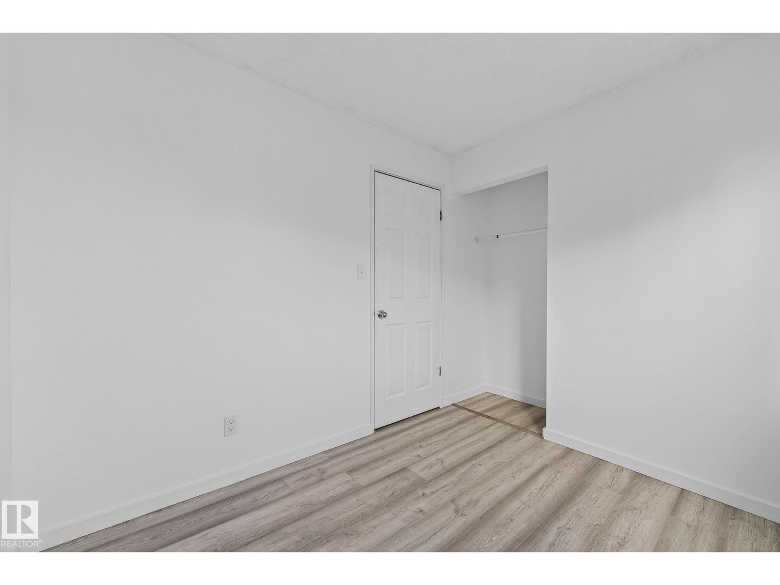 12003 162 Av Nw, Edmonton, Alberta  T5X 3R1 - Photo 37 - E4464924