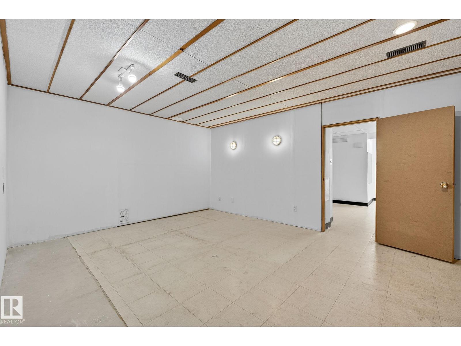 12003 162 Av Nw, Edmonton, Alberta  T5X 3R1 - Photo 43 - E4464924