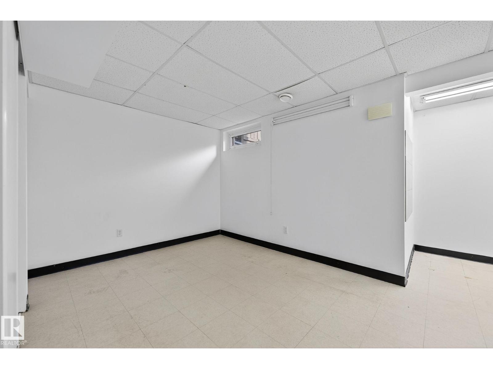 12003 162 Av Nw, Edmonton, Alberta  T5X 3R1 - Photo 47 - E4464924