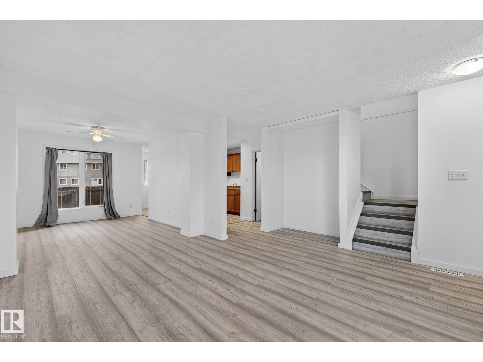 12003 162 Av Nw, Edmonton, Alberta  T5X 3R1 - Photo 8 - E4464924