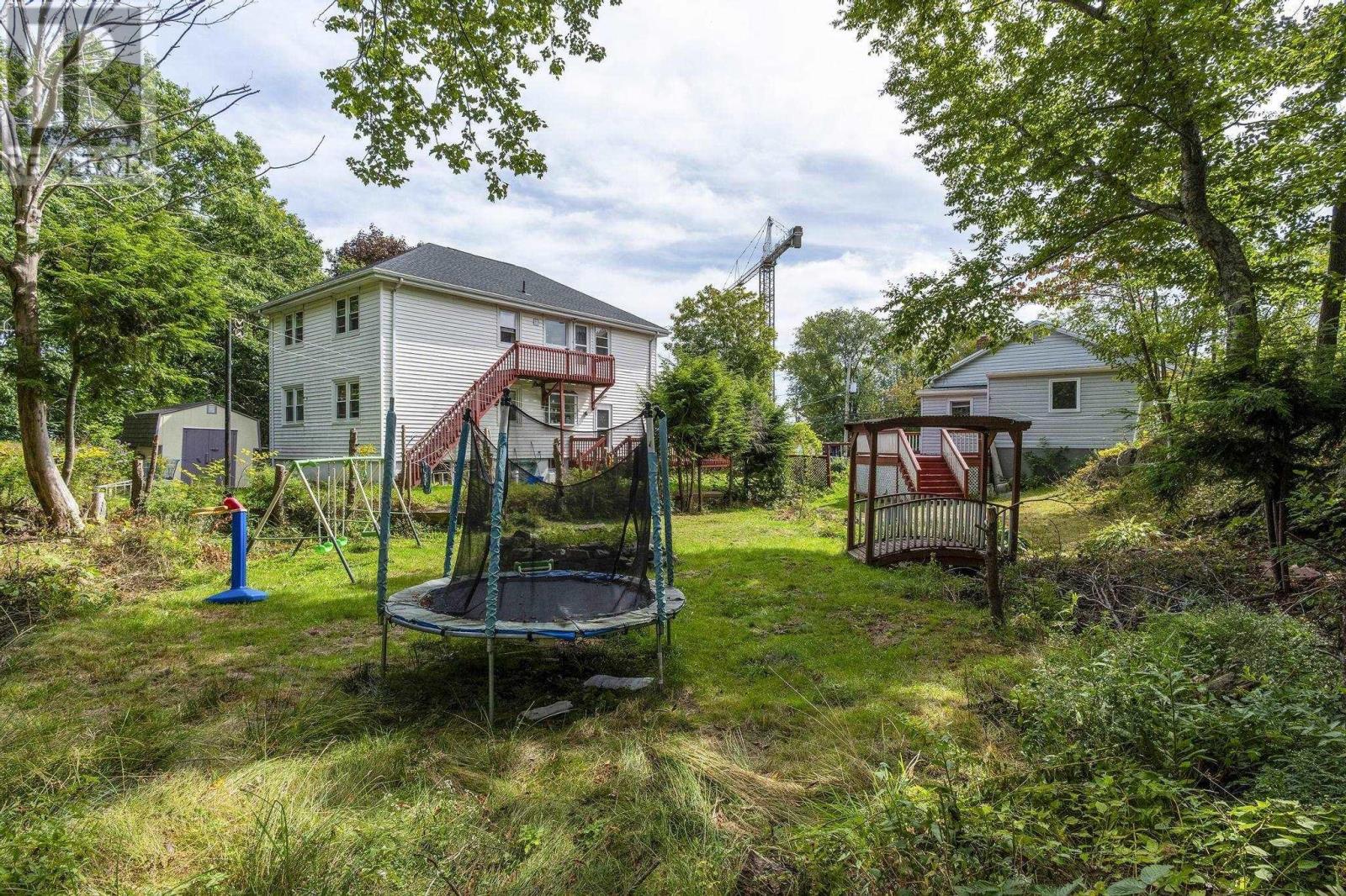 17 Melrose Avenue, Halifax, Nova Scotia  B3N 2E3 - Photo 11 - 202523062