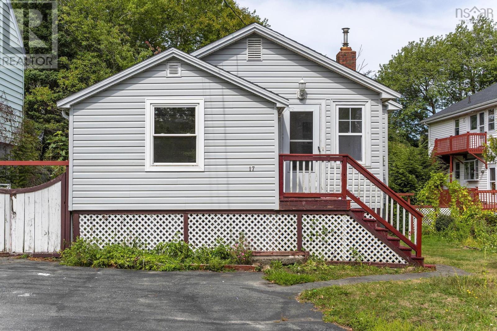 17 Melrose Avenue, Halifax, Nova Scotia  B3N 2E3 - Photo 3 - 202523062