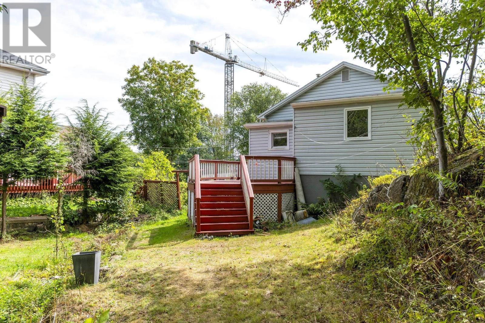 17 Melrose Avenue, Halifax, Nova Scotia  B3N 2E3 - Photo 9 - 202523062