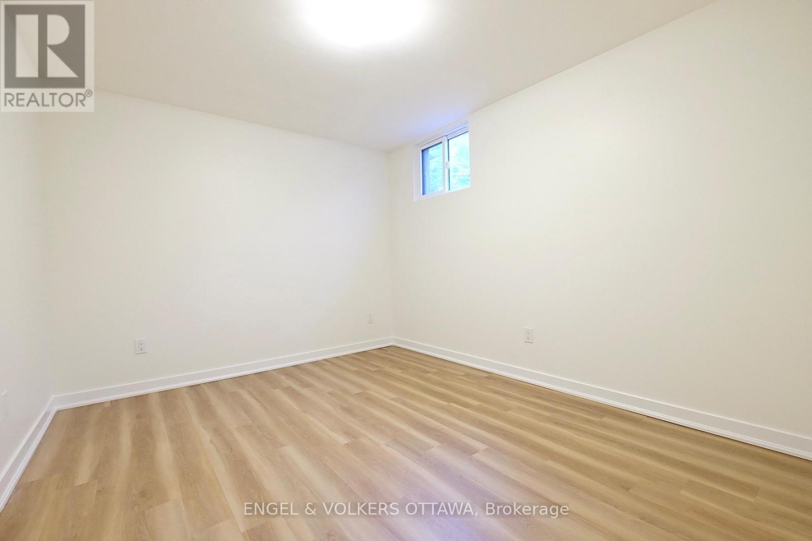 Unit B - 636 Hochelaga Street, Ottawa, Ontario  K1K 2E9 - Photo 6 - X12517696