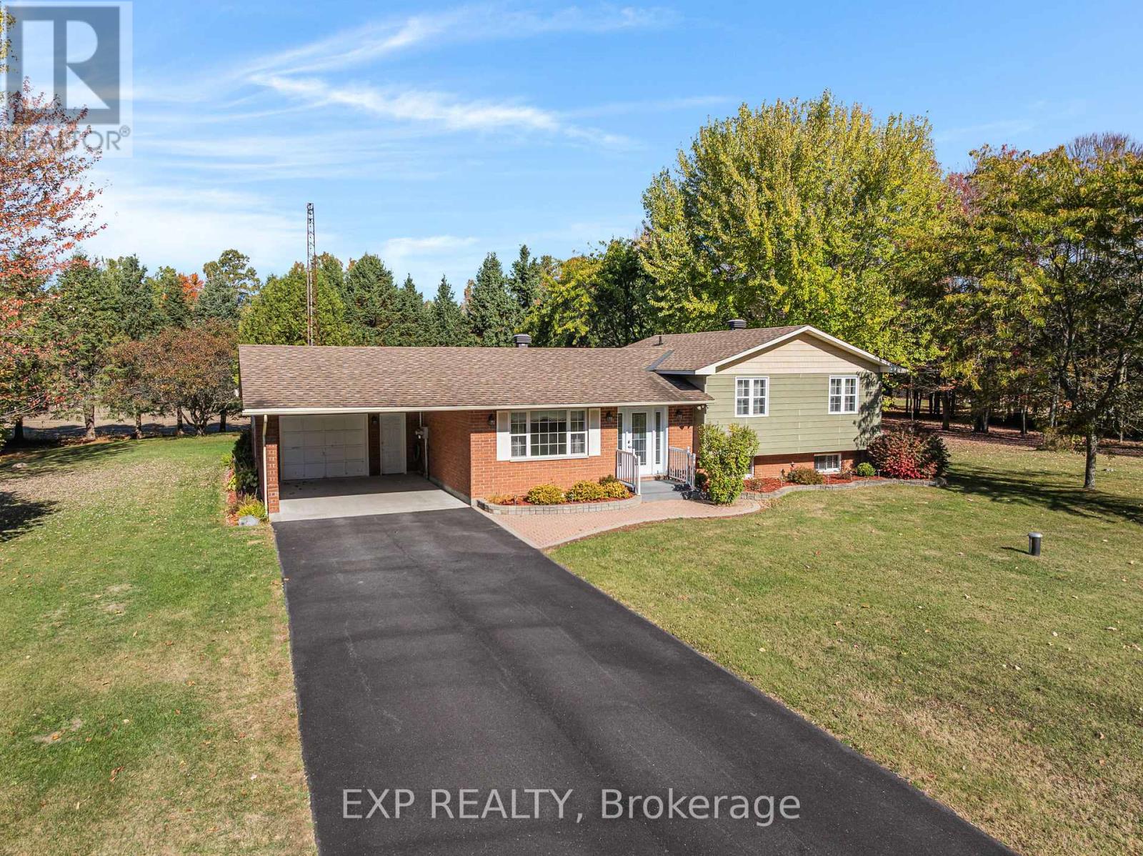 384 Route 200 Road, Casselman, Ontario K0A 1M0 - Photo 1 - X12517756