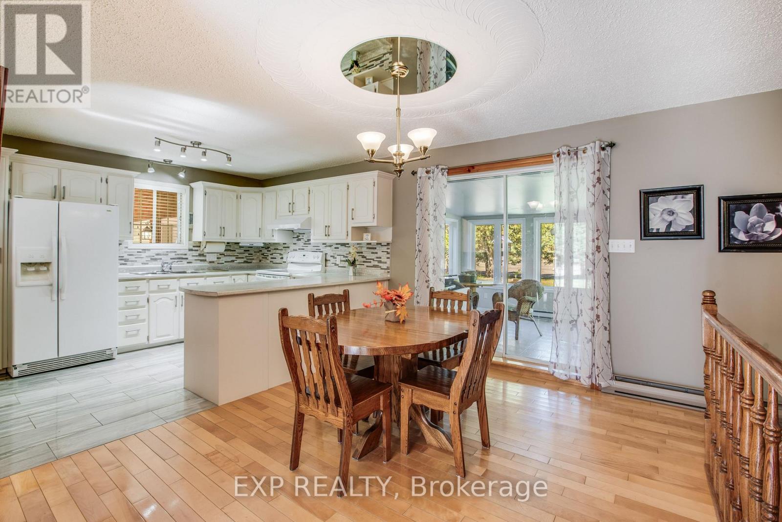 384 Route 200 Road, Casselman, Ontario K0A 1M0 - Photo 10 - X12517756