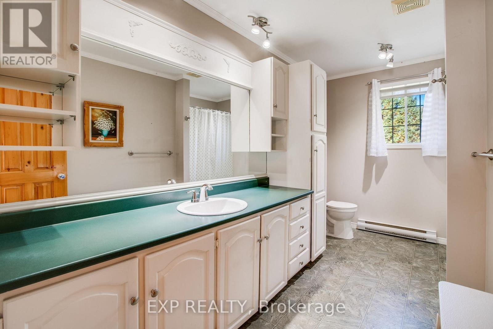 384 Route 200 Road, Casselman, Ontario K0A 1M0 - Photo 22 - X12517756