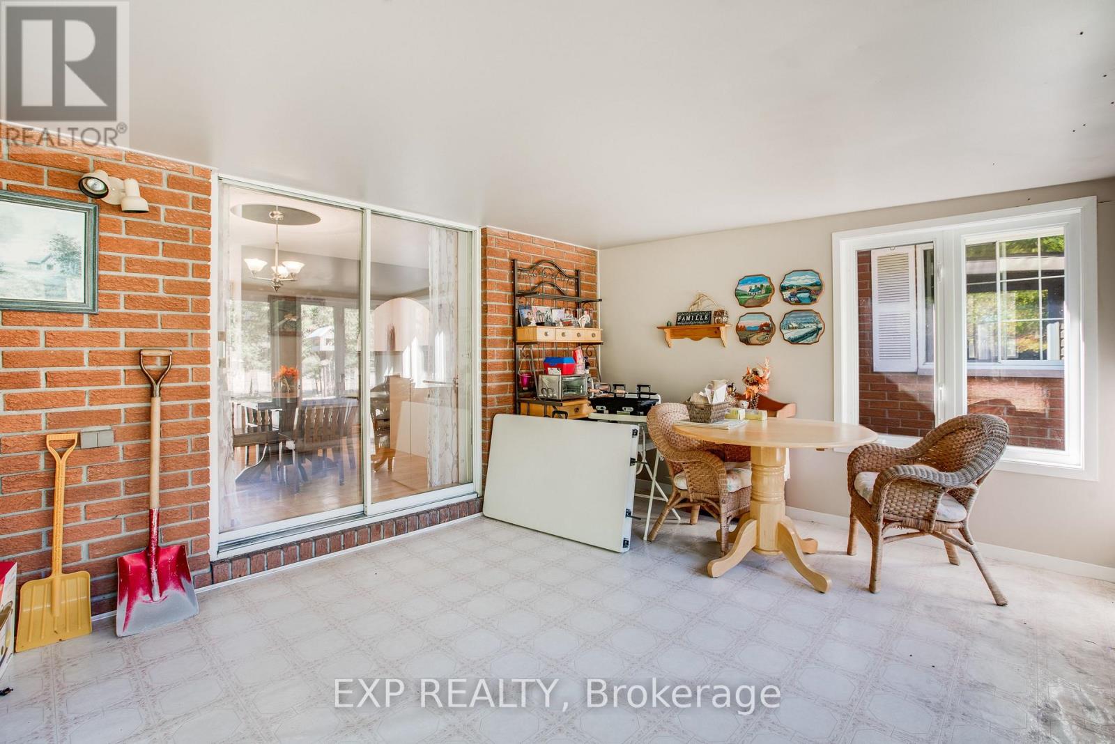 384 Route 200 Road, Casselman, Ontario K0A 1M0 - Photo 30 - X12517756