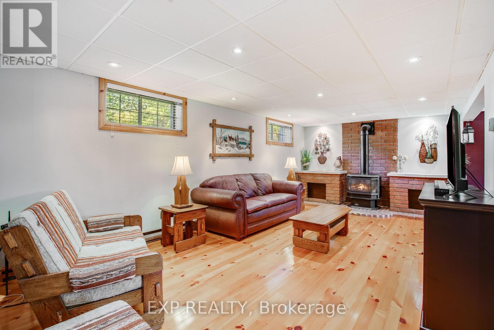 384 Route 200 Road, Casselman, Ontario K0A 1M0 - Photo 33 - X12517756