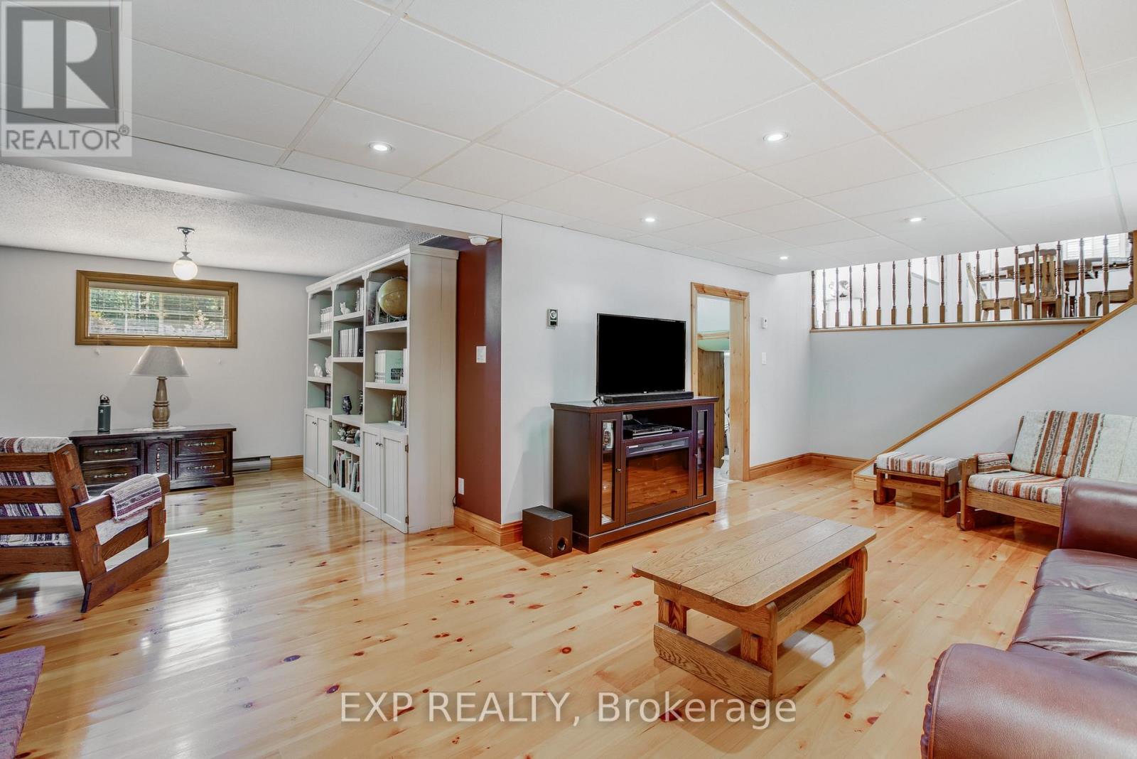 384 Route 200 Road, Casselman, Ontario K0A 1M0 - Photo 35 - X12517756