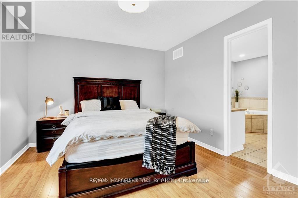 133 Woodpark Way, Ottawa, Ontario  K2J 4C7 - Photo 20 - X12517766