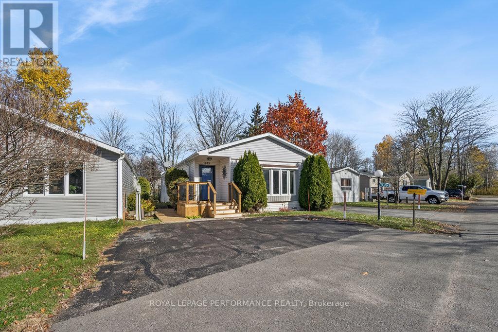 1033 Vista Barrett Private, Ottawa, Ontario  K4P 1C8 - Photo 4 - X12517796