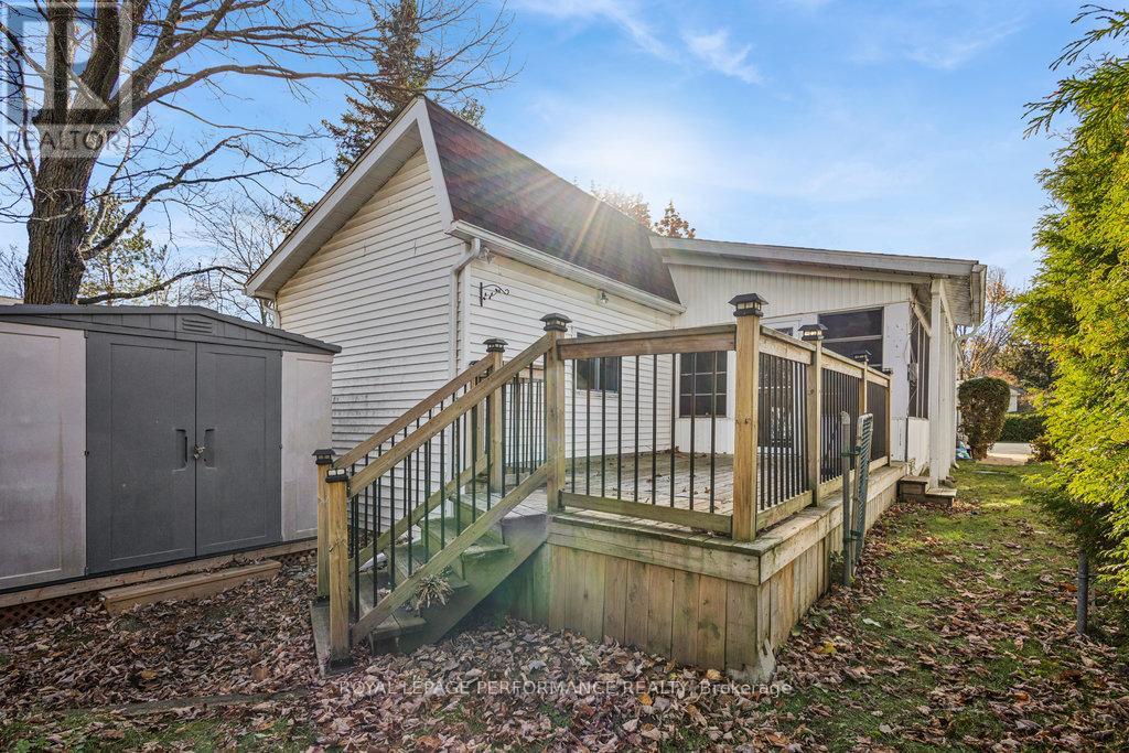 1033 Vista Barrett Private, Ottawa, Ontario  K4P 1C8 - Photo 44 - X12517796