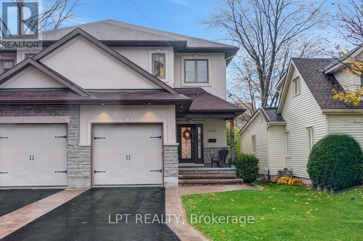 313 Clifton Road, Ottawa, Ontario  K1Z 5V1 - Photo 1 - X12517802
