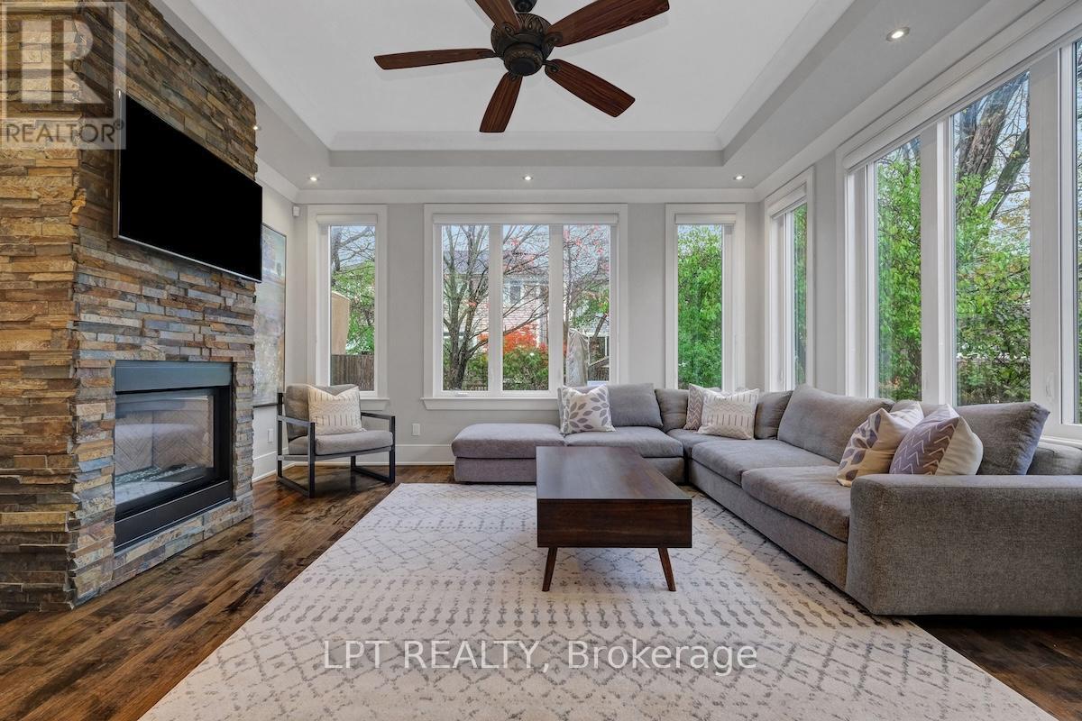 313 Clifton Road, Ottawa, Ontario  K1Z 5V1 - Photo 10 - X12517802