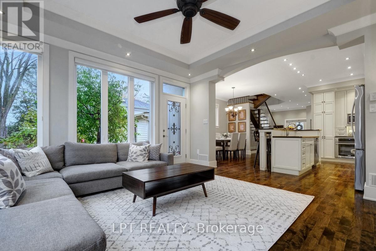 313 Clifton Road, Ottawa, Ontario  K1Z 5V1 - Photo 13 - X12517802