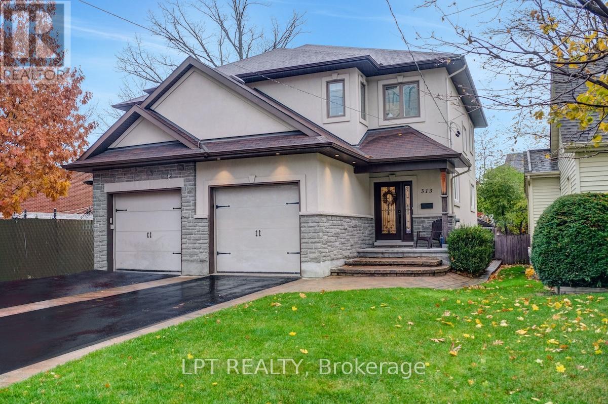 313 Clifton Road, Ottawa, Ontario  K1Z 5V1 - Photo 2 - X12517802