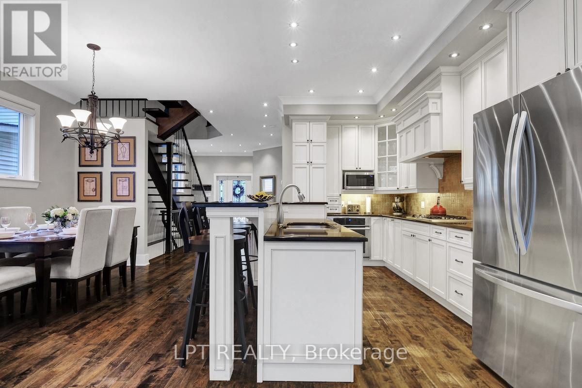 313 Clifton Road, Ottawa, Ontario  K1Z 5V1 - Photo 23 - X12517802