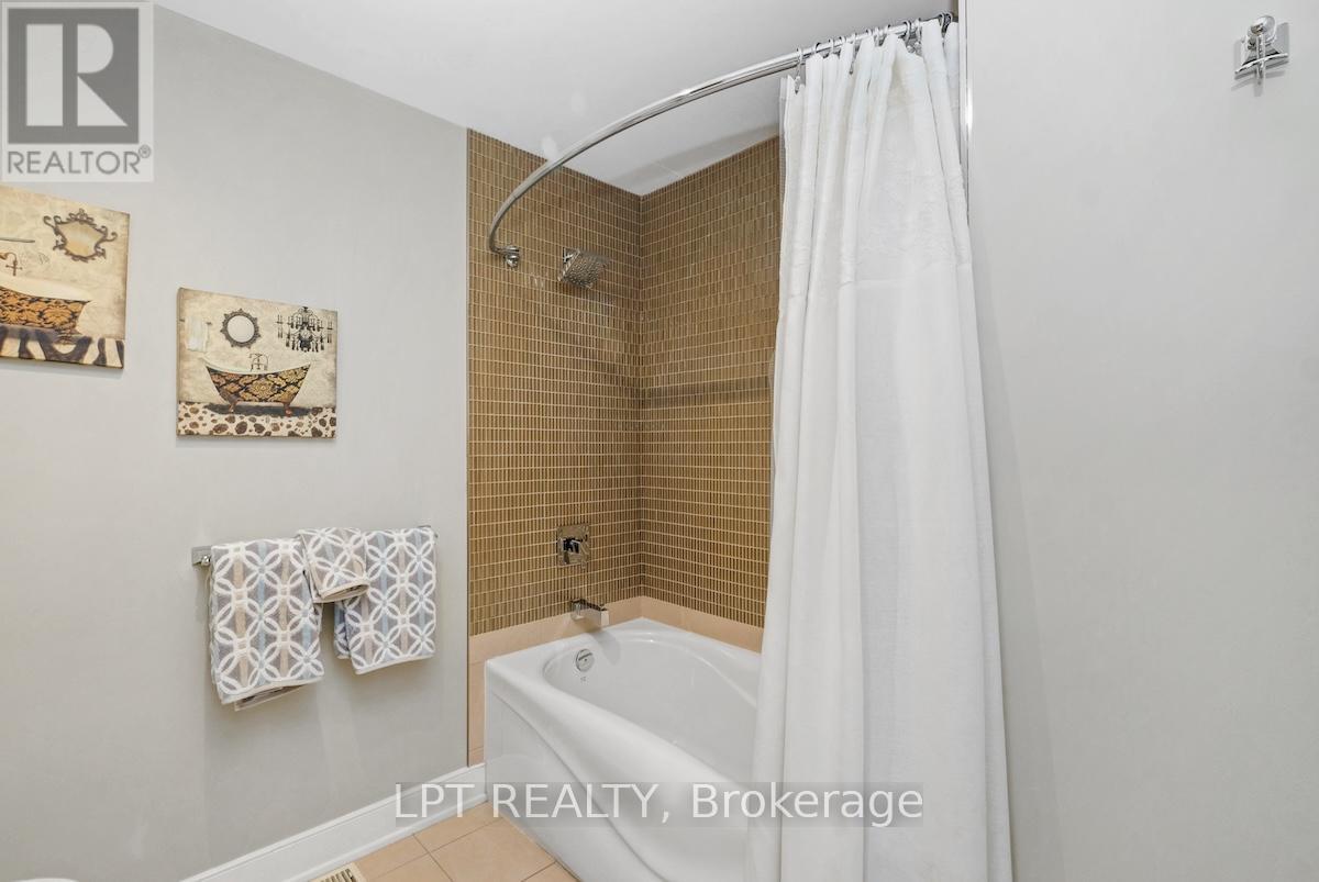 313 Clifton Road, Ottawa, Ontario  K1Z 5V1 - Photo 34 - X12517802