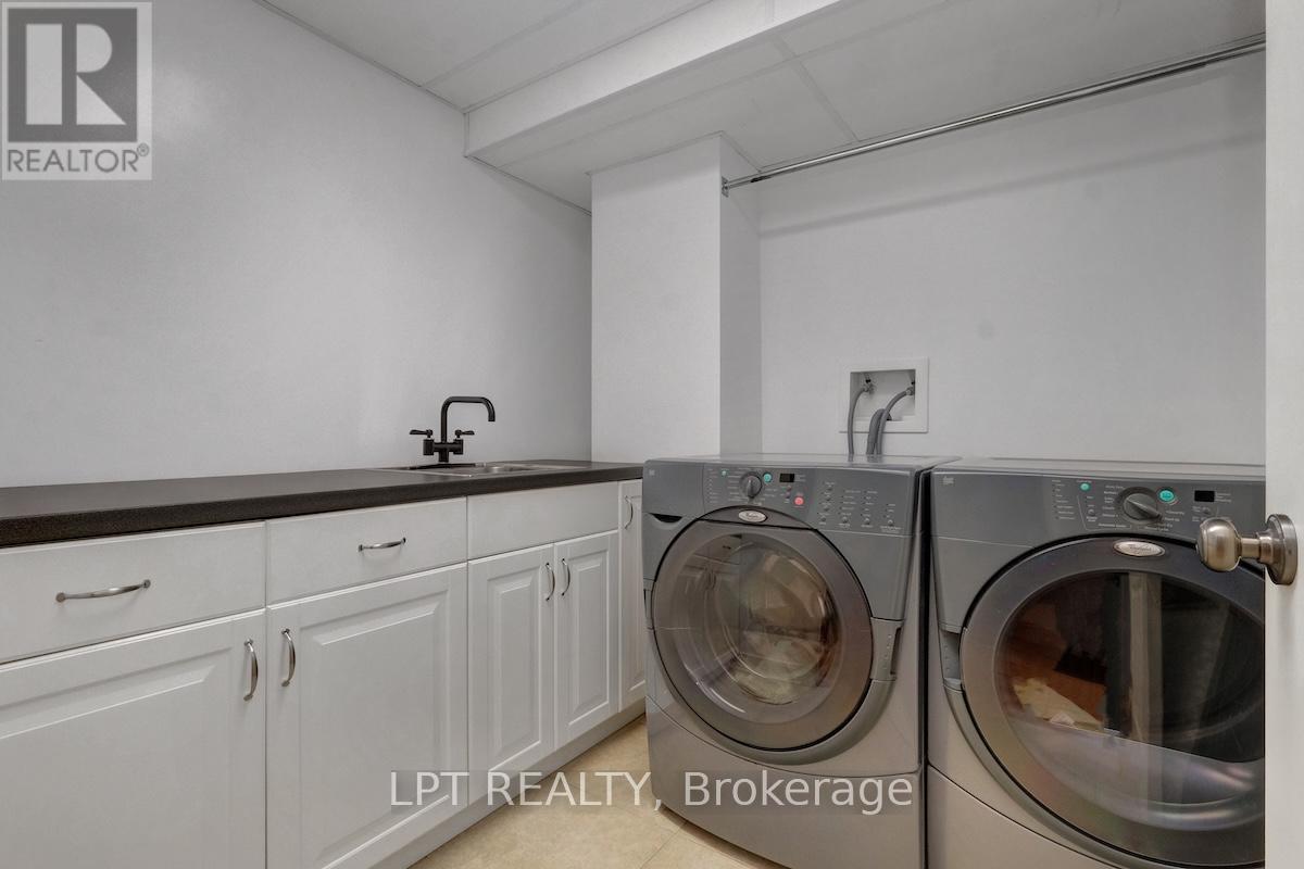 313 Clifton Road, Ottawa, Ontario  K1Z 5V1 - Photo 44 - X12517802