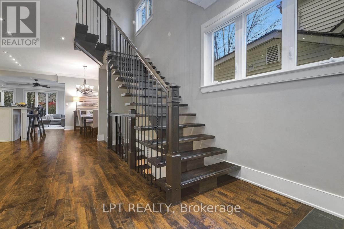 313 Clifton Road, Ottawa, Ontario  K1Z 5V1 - Photo 7 - X12517802