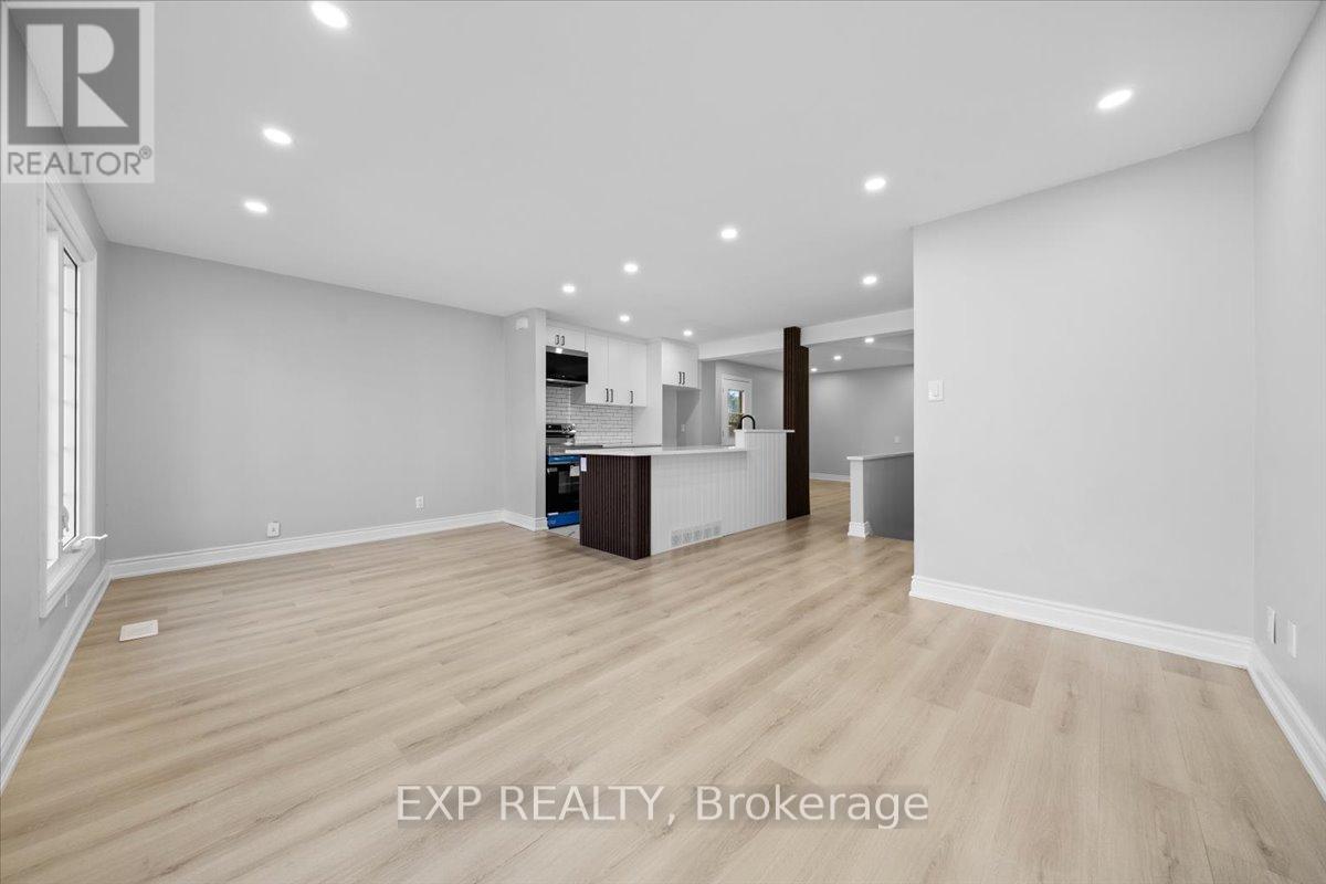 290 Elderberry Terrace, Ottawa, Ontario  K1E 1Z1 - Photo 11 - X12517866