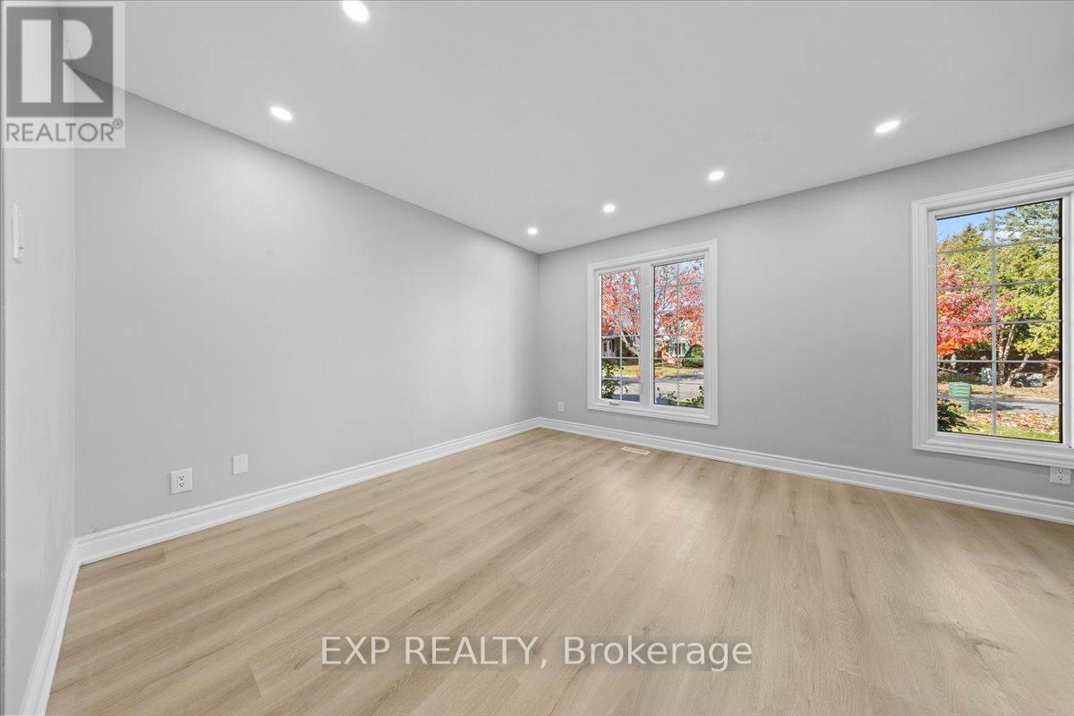 290 Elderberry Terrace, Ottawa, Ontario  K1E 1Z1 - Photo 15 - X12517866