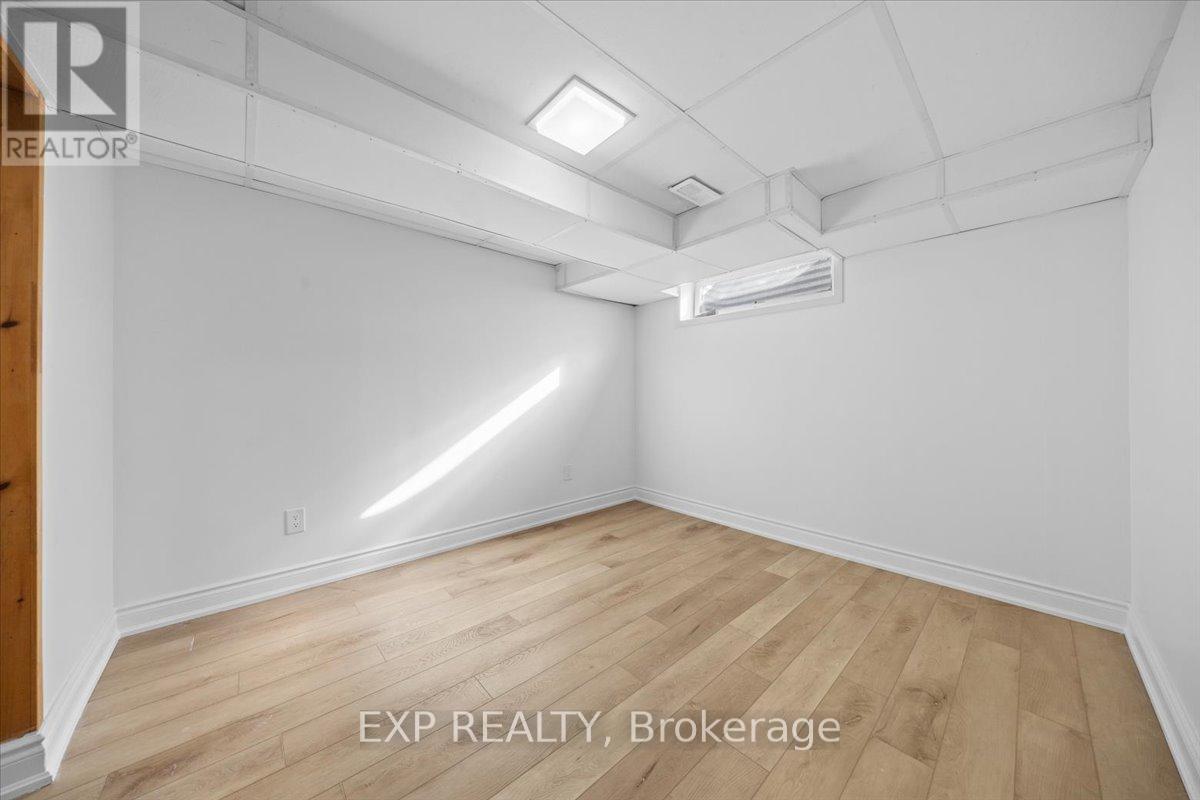 290 Elderberry Terrace, Ottawa, Ontario  K1E 1Z1 - Photo 29 - X12517866