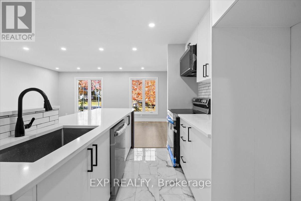 290 Elderberry Terrace, Ottawa, Ontario  K1E 1Z1 - Photo 7 - X12517866