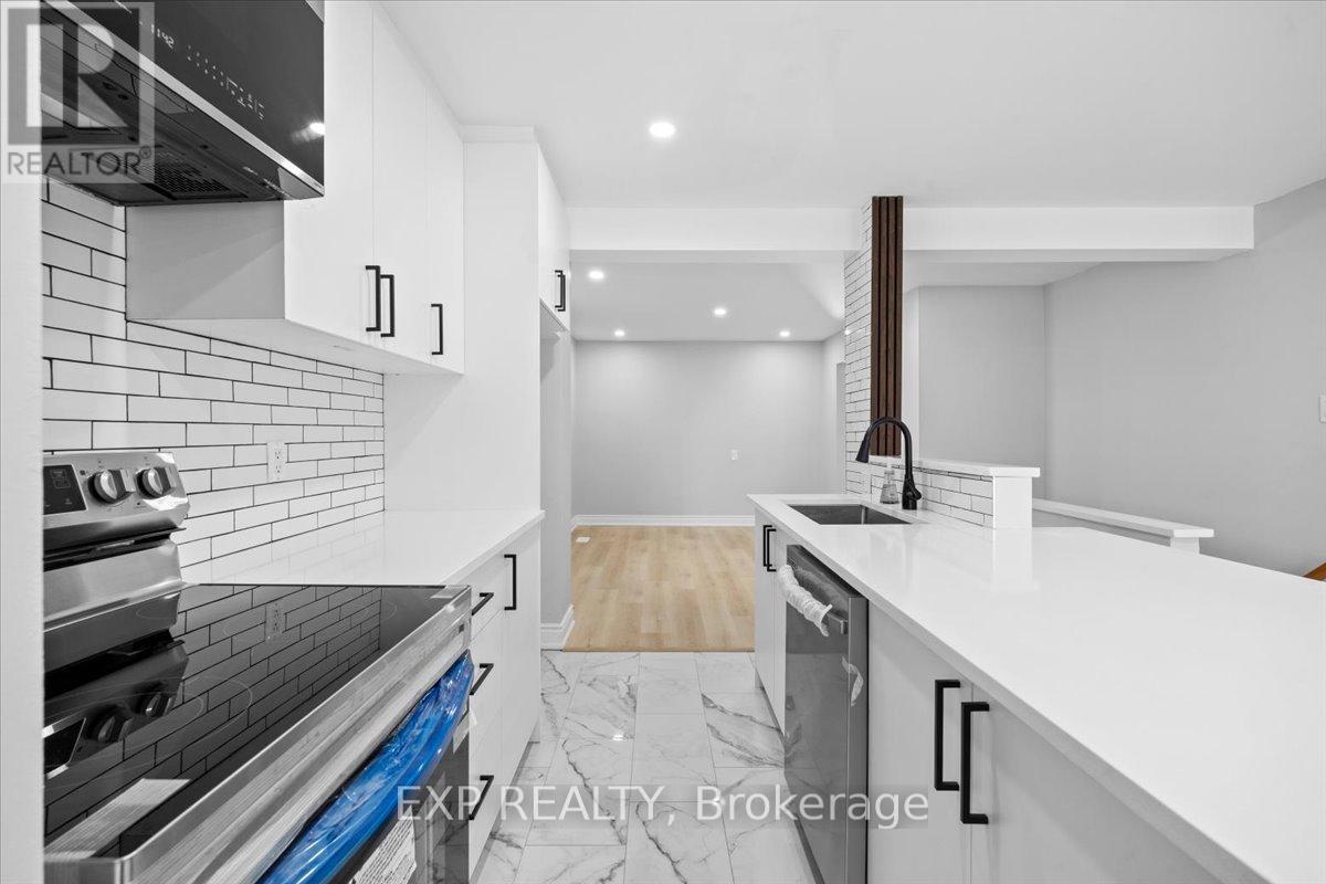 290 Elderberry Terrace, Ottawa, Ontario  K1E 1Z1 - Photo 9 - X12517866