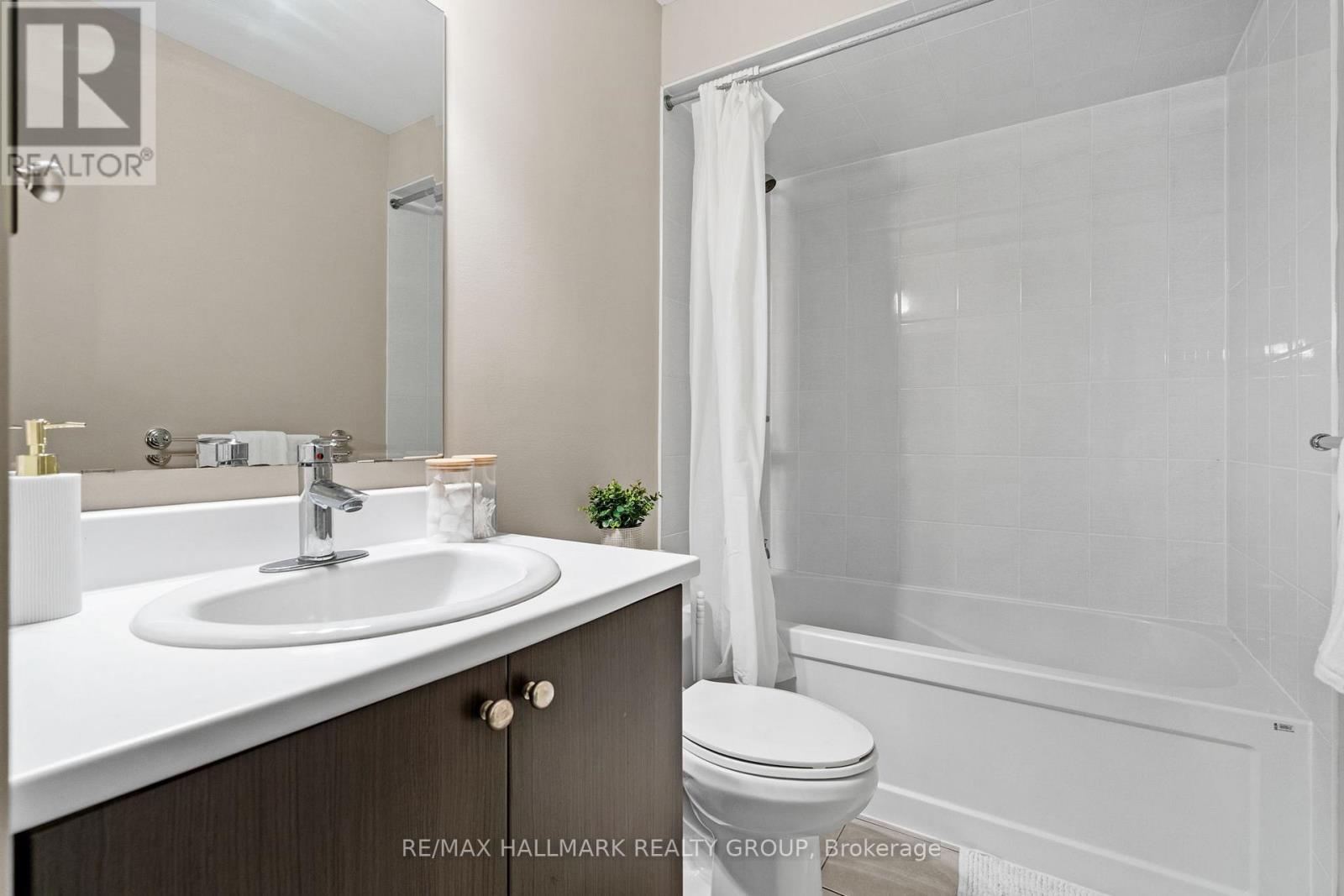 938 Fletcher Circle, Ottawa, Ontario  K2T 0B7 - Photo 33 - X12517876