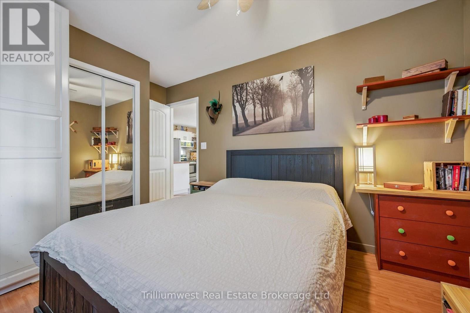 32 Holly Trail, Puslinch, Ontario  N3C 2V4 - Photo 27 - X12517090