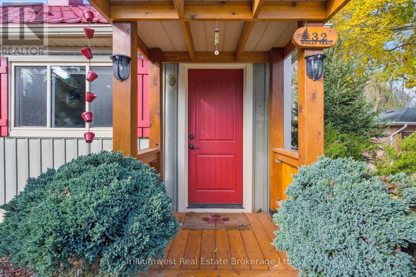 32 Holly Trail, Puslinch, Ontario  N3C 2V4 - Photo 5 - X12517090