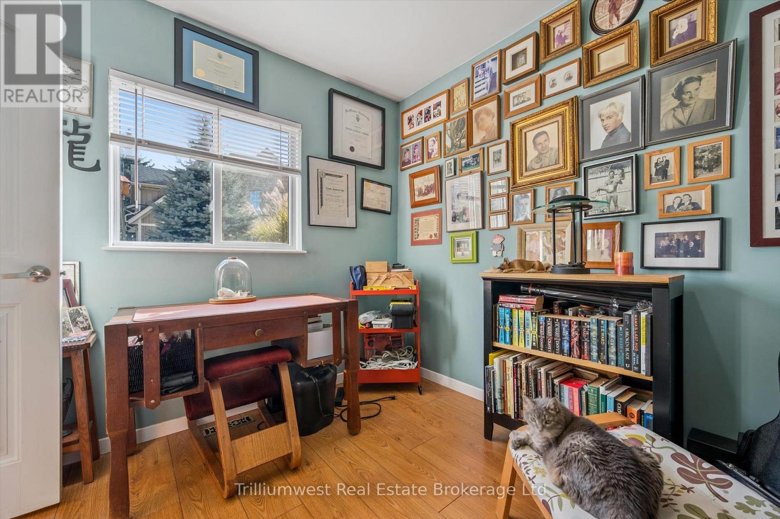 32 Holly Trail, Puslinch, Ontario  N3C 2V4 - Photo 31 - X12517090