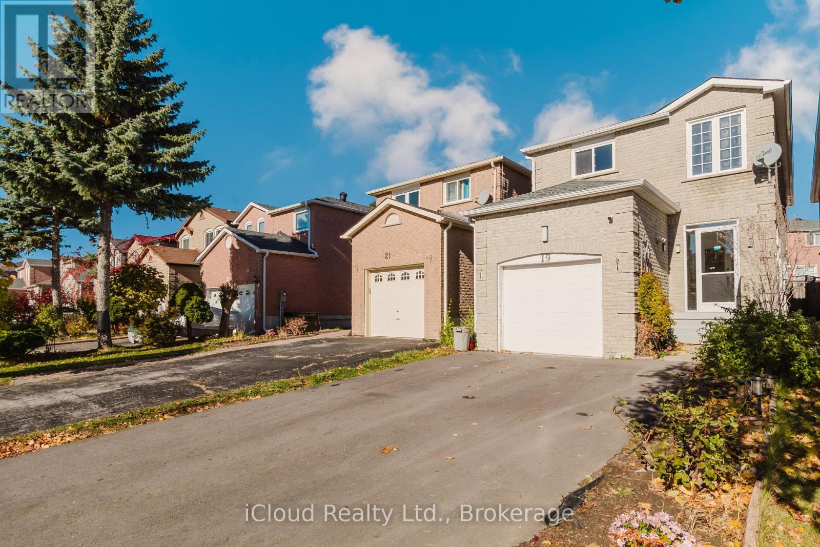 19 GOODWOOD DRIVE, Markham, Ontario