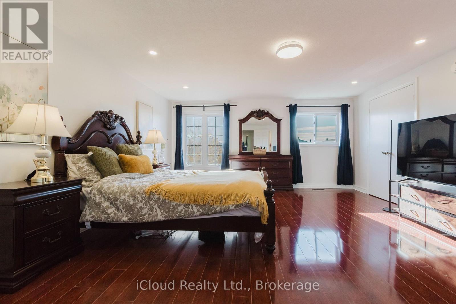 19 Goodwood Drive, Markham, Ontario L3S 2K6 - Photo 26 - N12517546