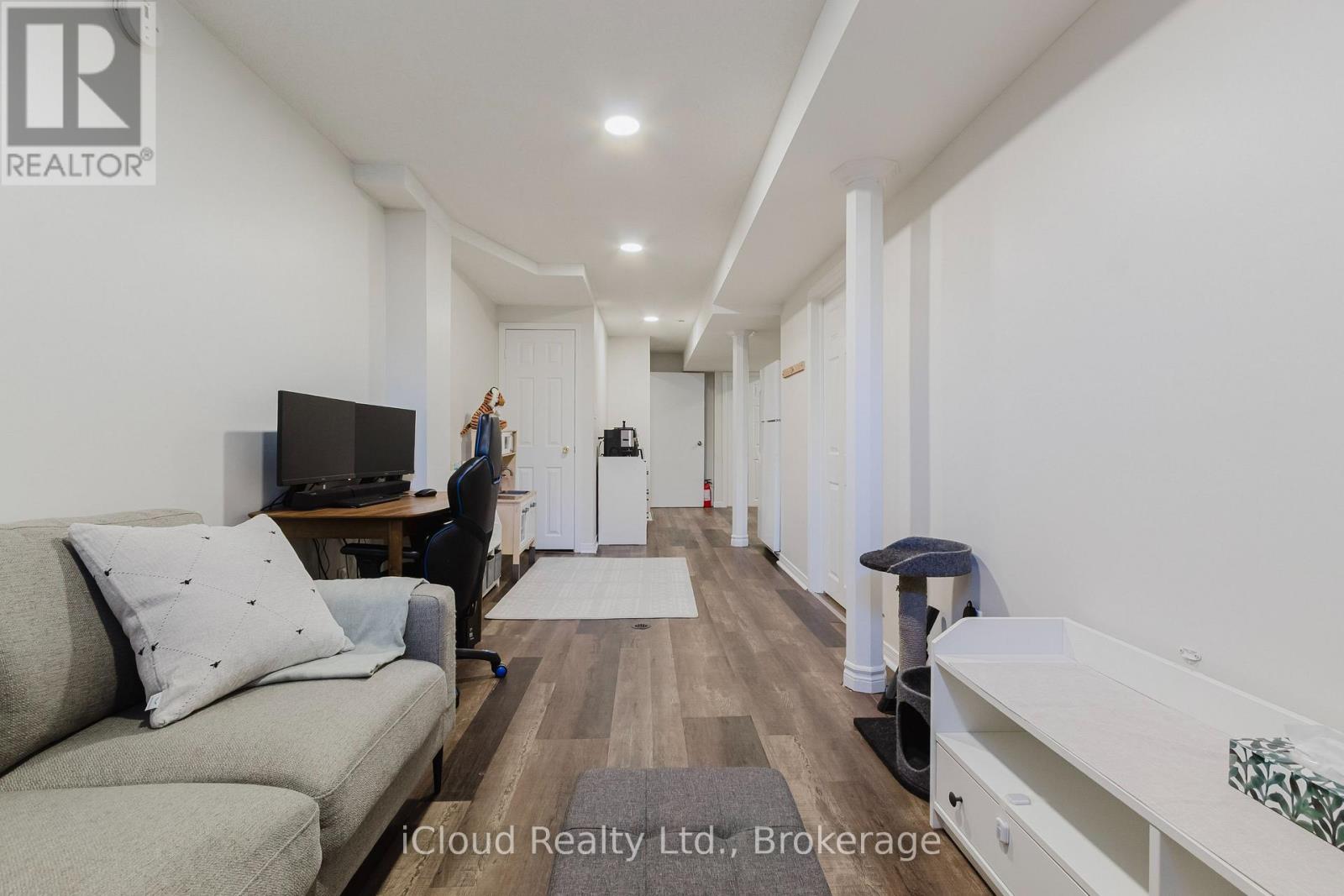 19 Goodwood Drive, Markham, Ontario L3S 2K6 - Photo 40 - N12517546