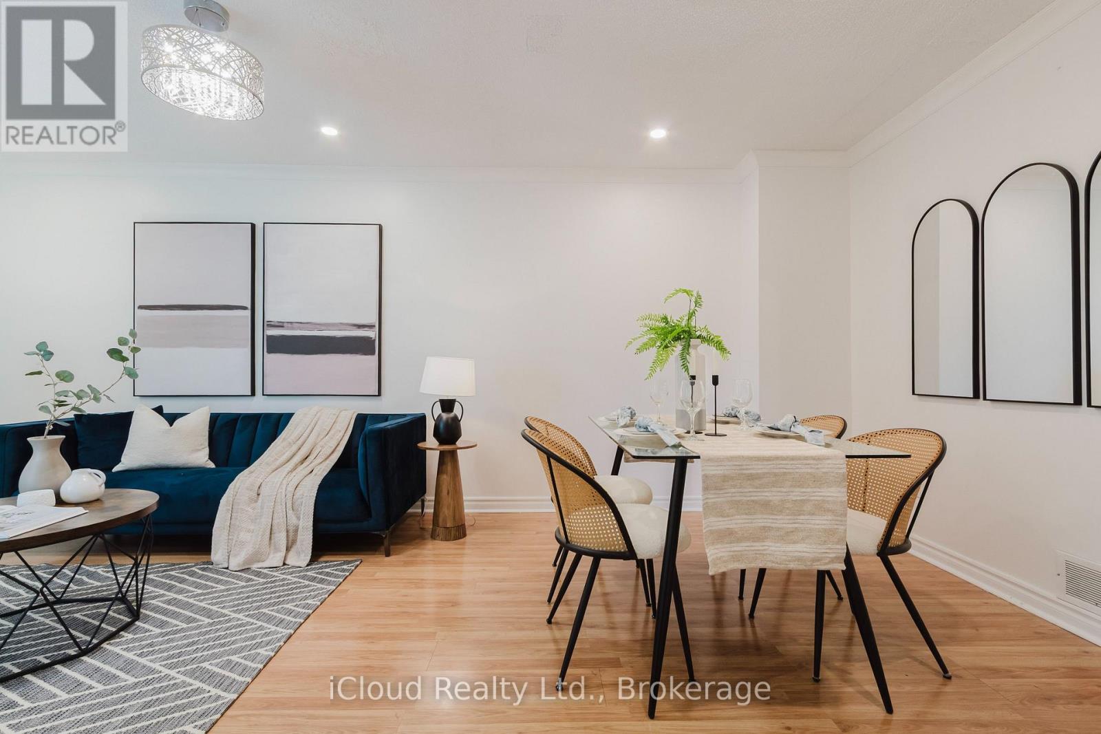 19 Goodwood Drive, Markham, Ontario L3S 2K6 - Photo 8 - N12517546